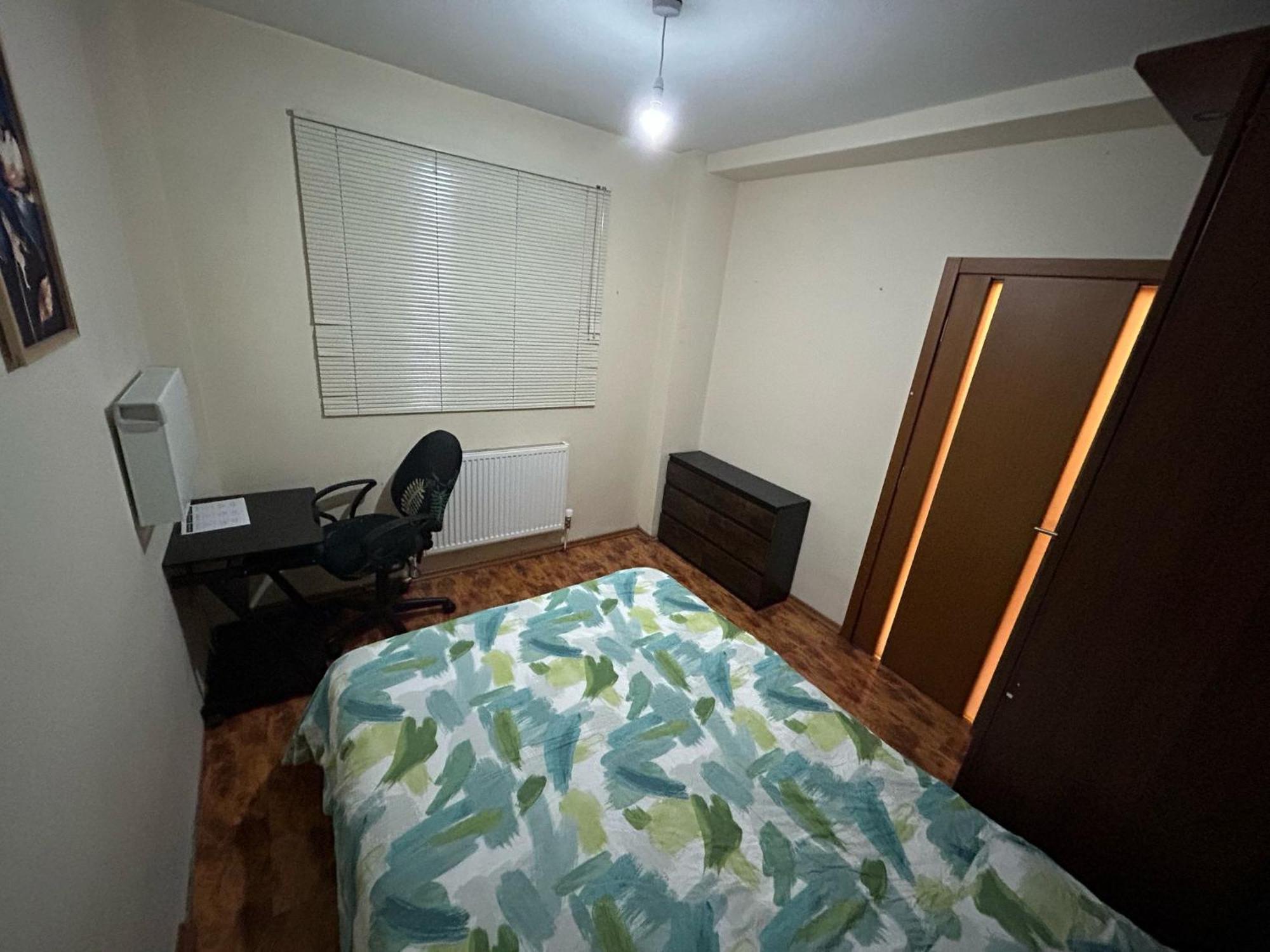 Appartement Shared Ideal For Professional Or Students In Heart Of Londres