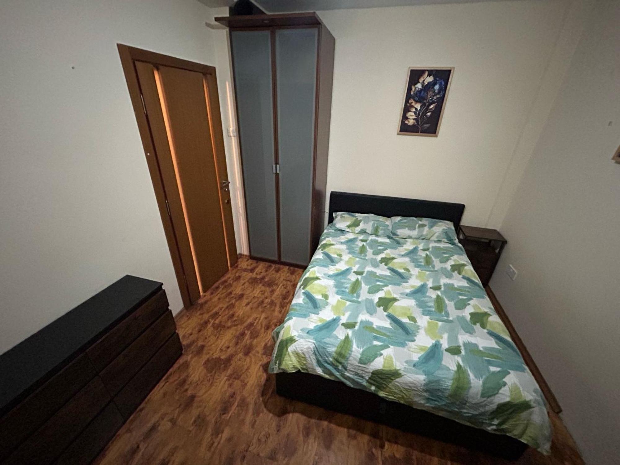Shared Ideal For Professional Or Students In Heart Of Londres